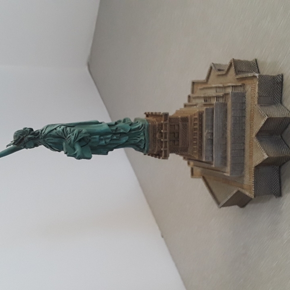 Great Lighthouses of The World, The Statue Of Liberty - Picture 6 of 7